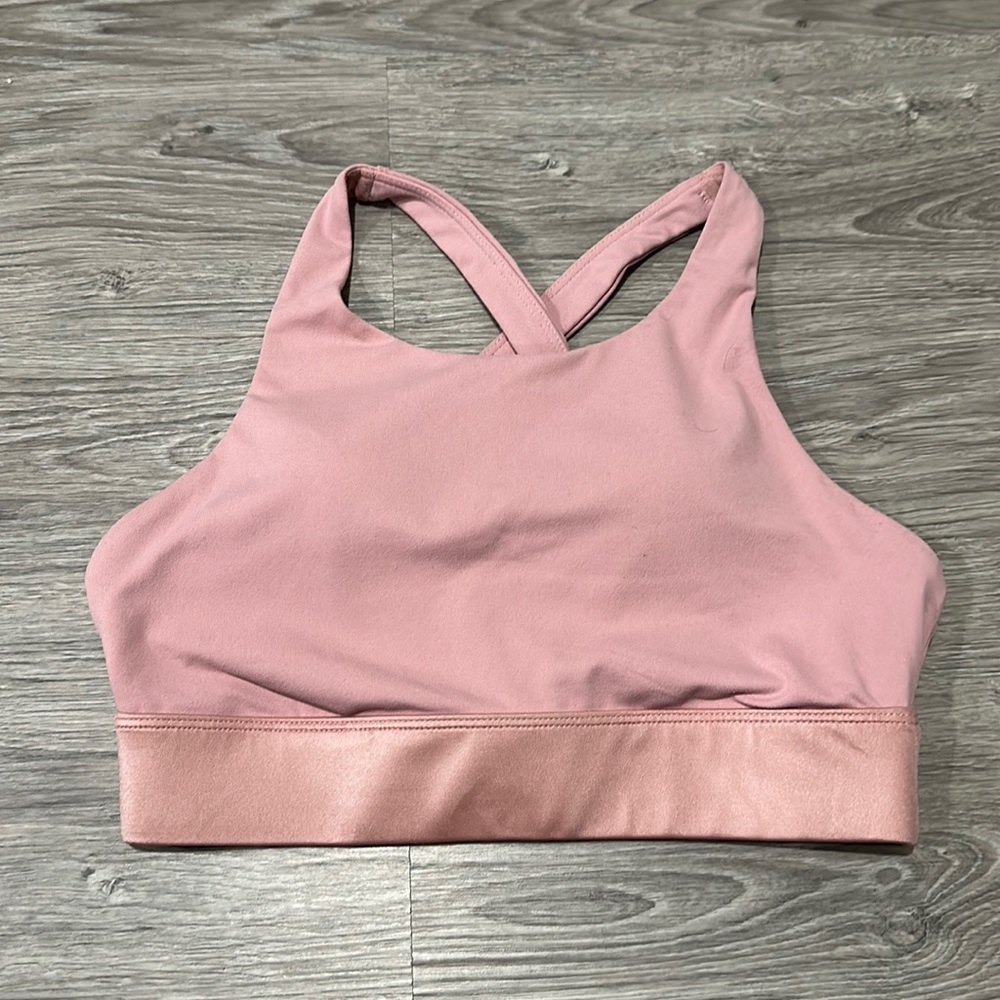 Fabletics Sports Bra in Blush Pink, Women’s Size Small